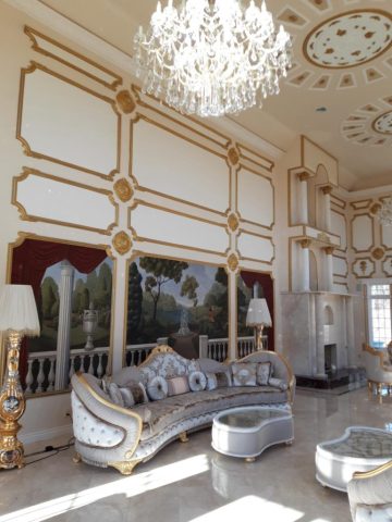 Versailles Style